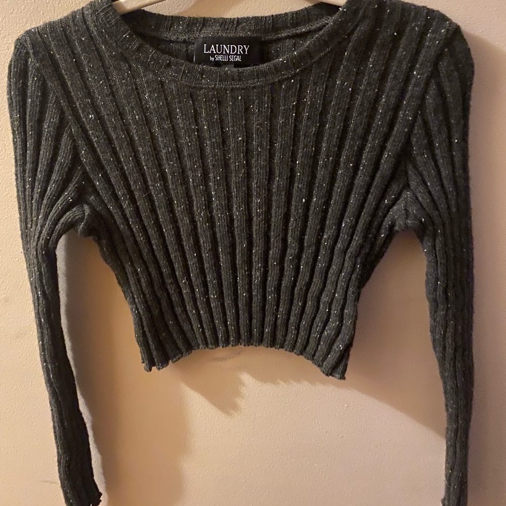 Women’s Large Crop Top Sweater